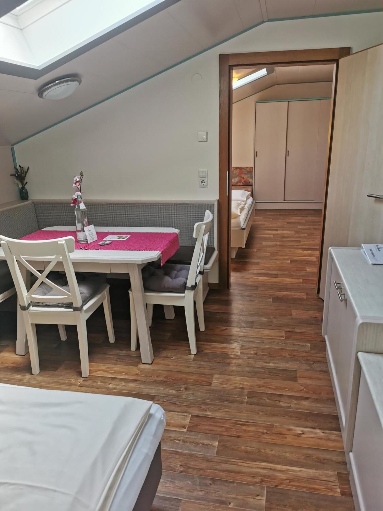 Haus Monika Lägenhet Oetz Exteriör bild