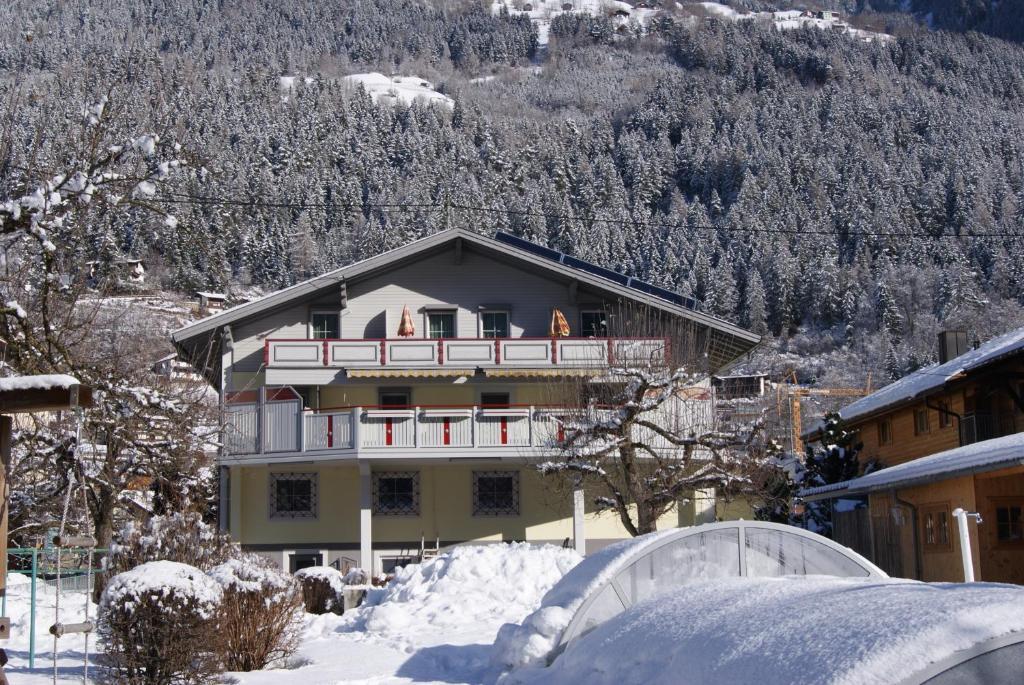 Haus Monika Lägenhet Oetz Exteriör bild
