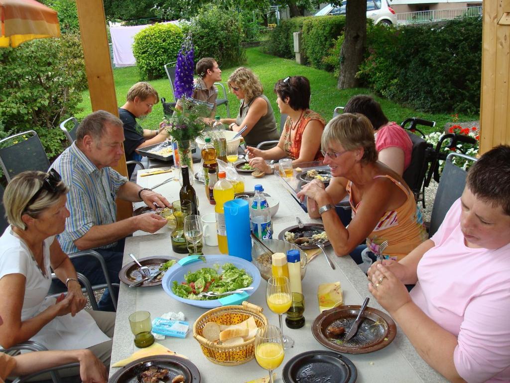 Haus Monika Lägenhet Oetz Exteriör bild