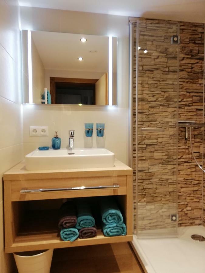 Haus Monika Lägenhet Oetz Exteriör bild